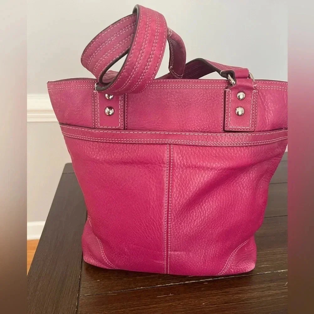 Coach turn lock tote bag